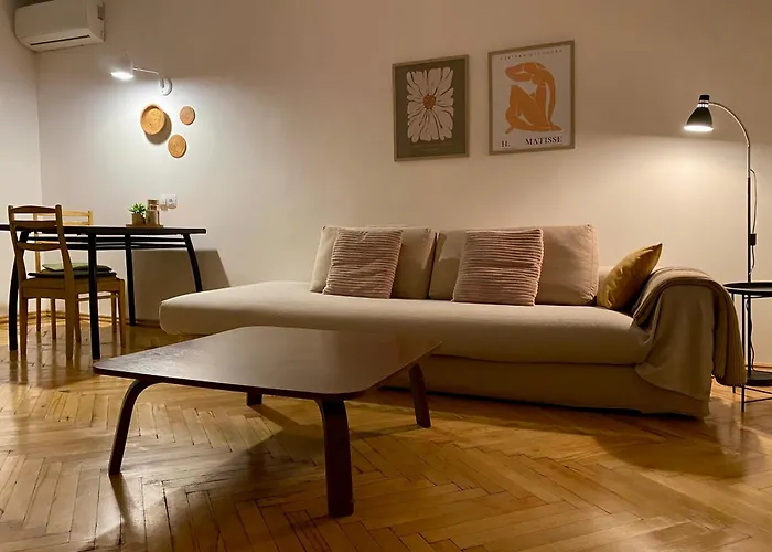 Chic 1-Bedroom Appartment On Saburtalo