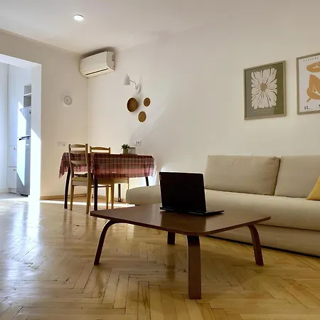 Chic 1-Bedroom Appartment On Saburtalo 第比利斯 外观 照片