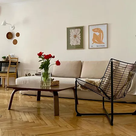 Chic 1-Bedroom Appartment On Saburtalo 第比利斯 外观 照片